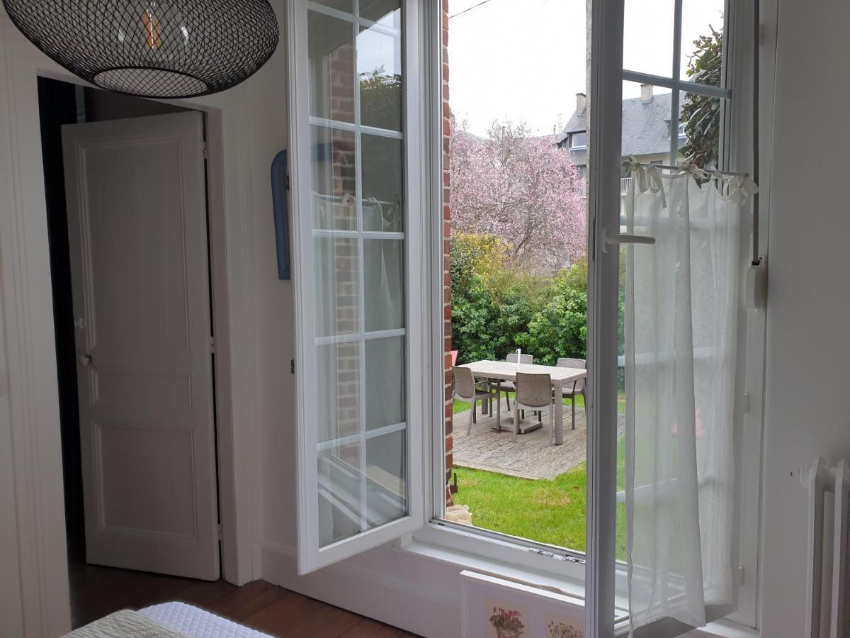 Le Bois Villa Honfleur Exteriör bild